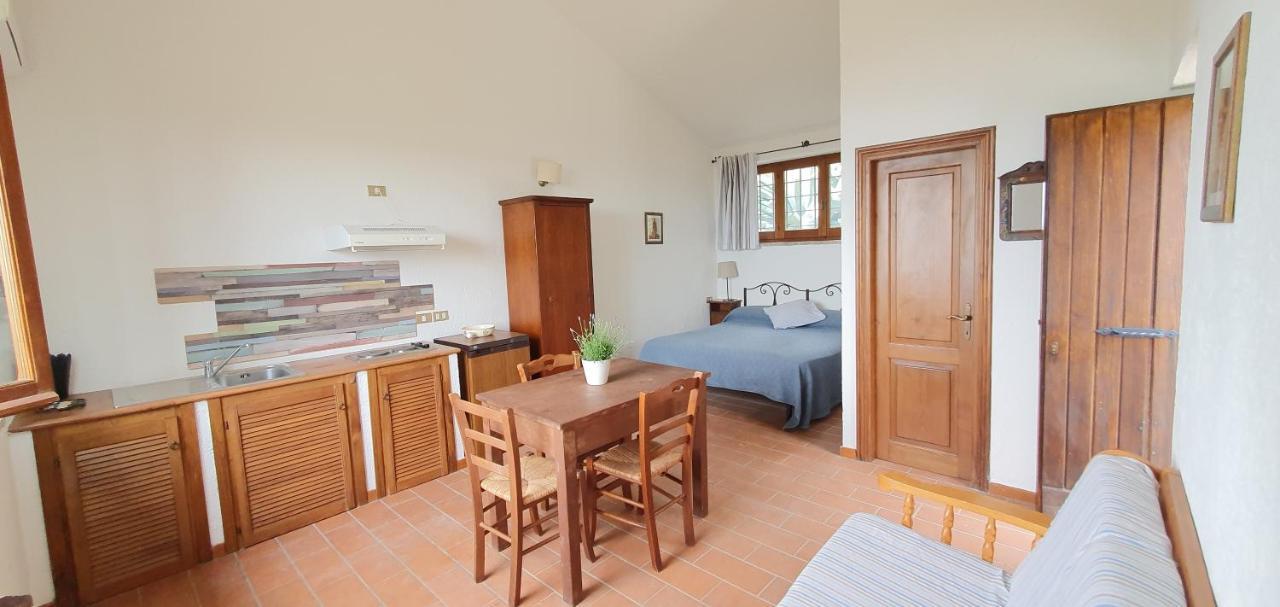 Poloturisticoumbria Rustico Con Piscina Vista Lago Passignano sul Trasimeno Exterior foto
