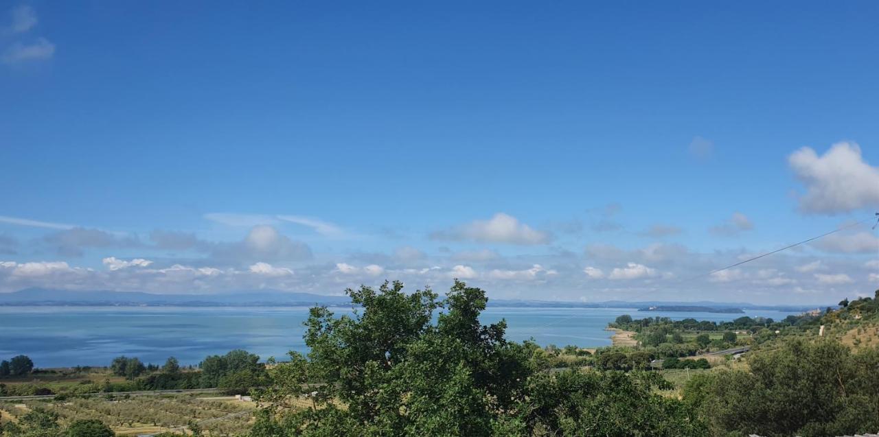 Poloturisticoumbria Rustico Con Piscina Vista Lago Passignano sul Trasimeno Exterior foto